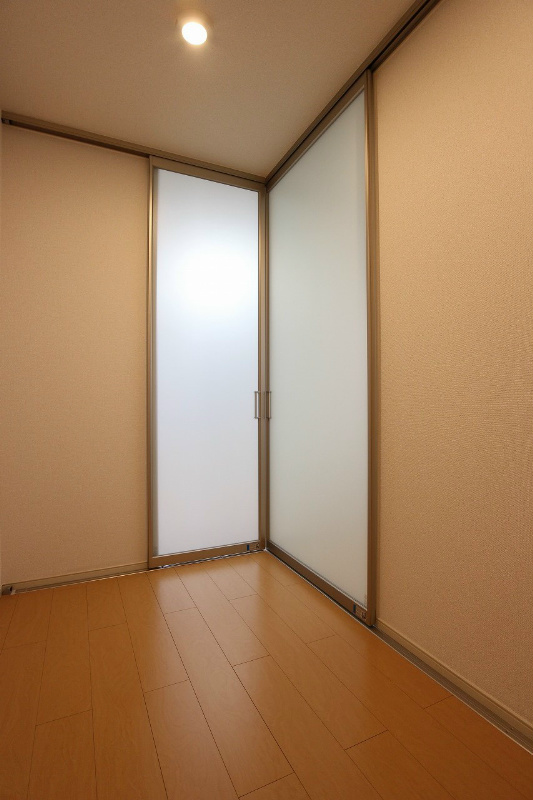 グランメゾン 状況に応じて仕切りを開けて使い分けることができますよ。