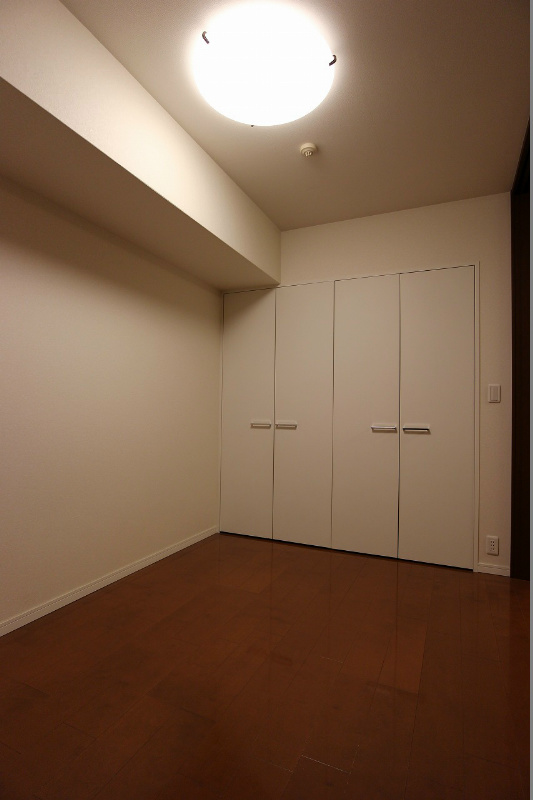 リビオ 大手町 グランエンブレム 洋室は3部屋あるので、ご家族それぞれのお部屋に。