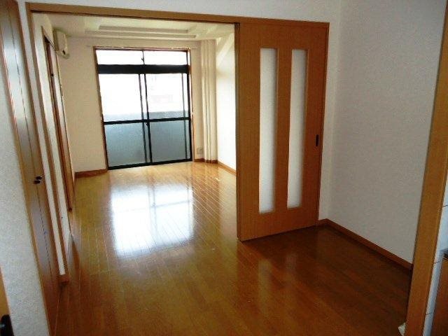 リバーグレイス リビング