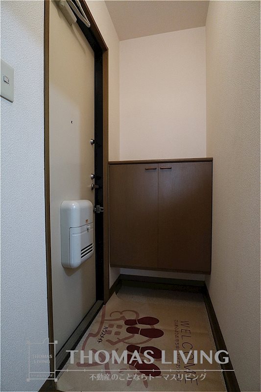 プレミール高須 玄関