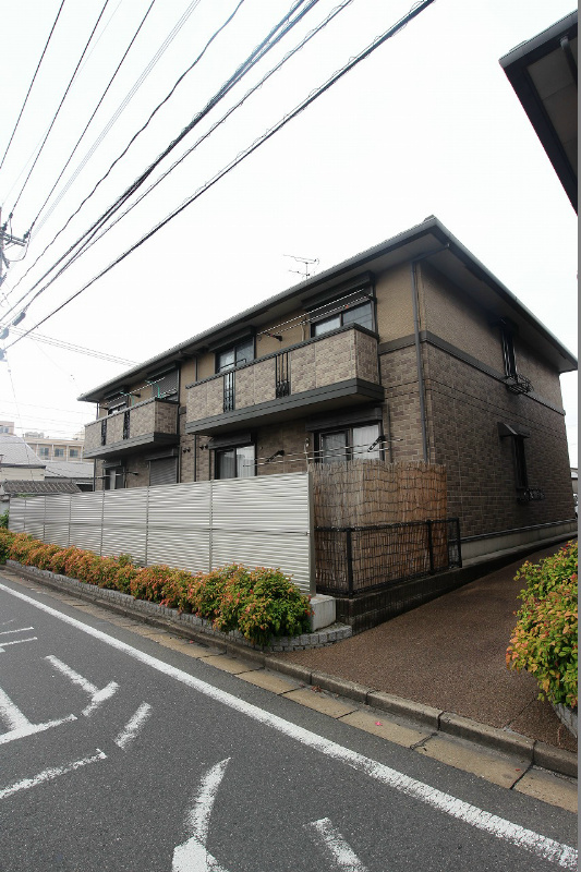 ルネッサンス大里 A棟 外観