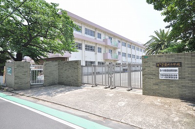 ギャラン筒井 北九州市立筒井小学校