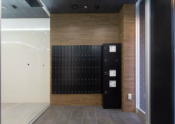 アクシオ小倉 宅配BOX、ダイヤル錠付きメールBOX