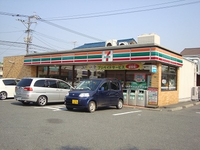トップハイツ ドイ ｾﾌﾞﾝｲﾚﾌﾞﾝ 八幡則松6丁目店