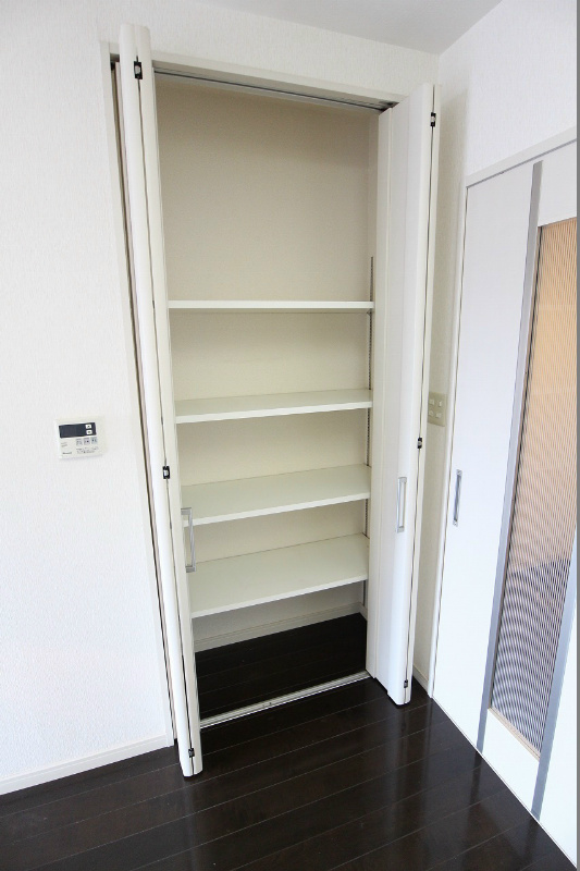 フェルト716 収納付です