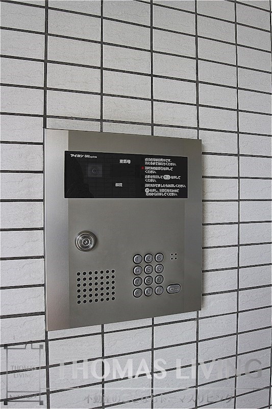 ディアコート鷹の巣 安心・安全のオートロック。