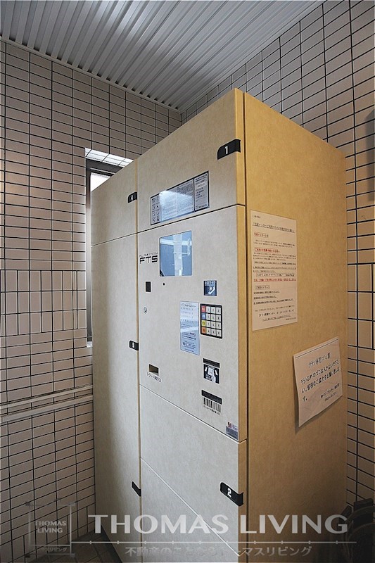 クレベール青山 宅配ボックスが付いているのでご自宅に不在の際でもお荷物を受け取れます。