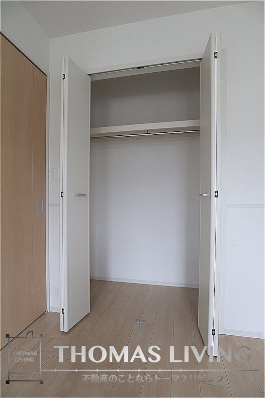 サングレイス橘 B棟  収納
