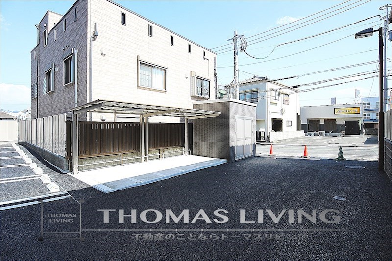 アースコートY'sシティ西神原 駐輪場