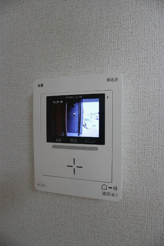 やまぶきガーデンハウス TVモニター付インターホンなので安心です。