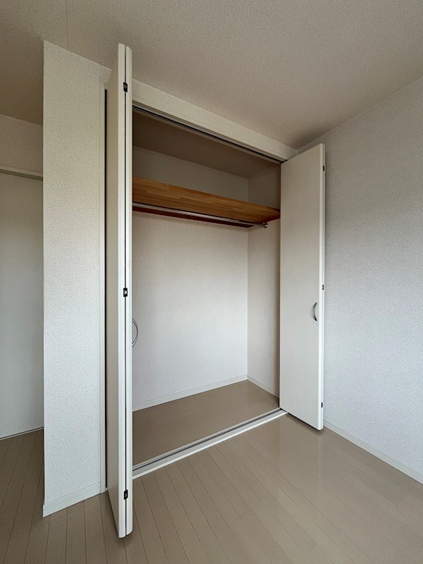 メゾンTOEI 収納