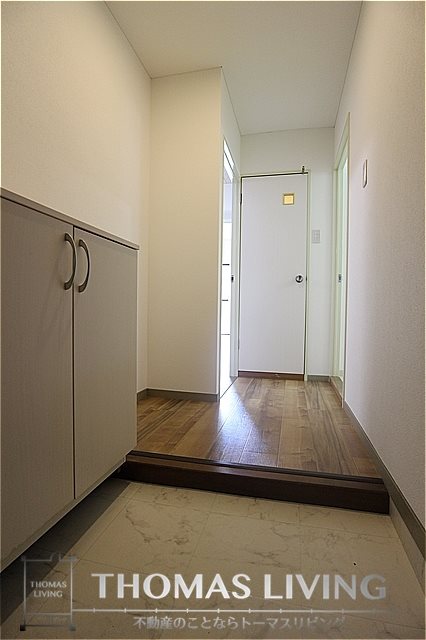 クレベール青山 玄関