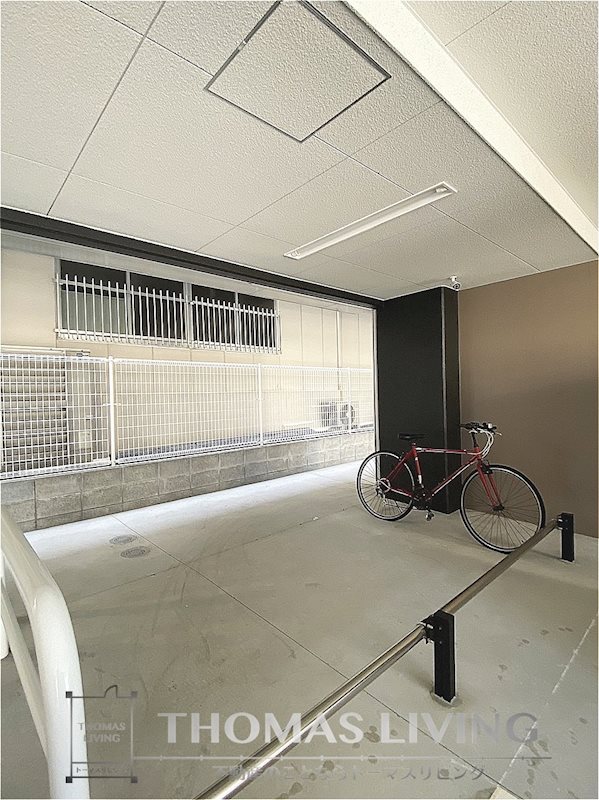 eternal place HAGA 駐車場