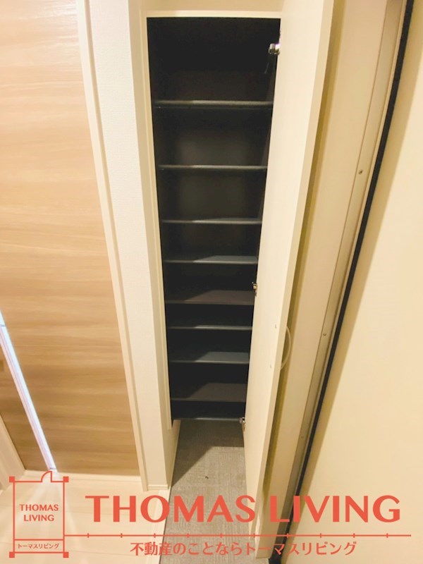 D-room西小倉 収容力もしっかりあるシューズボックスです。