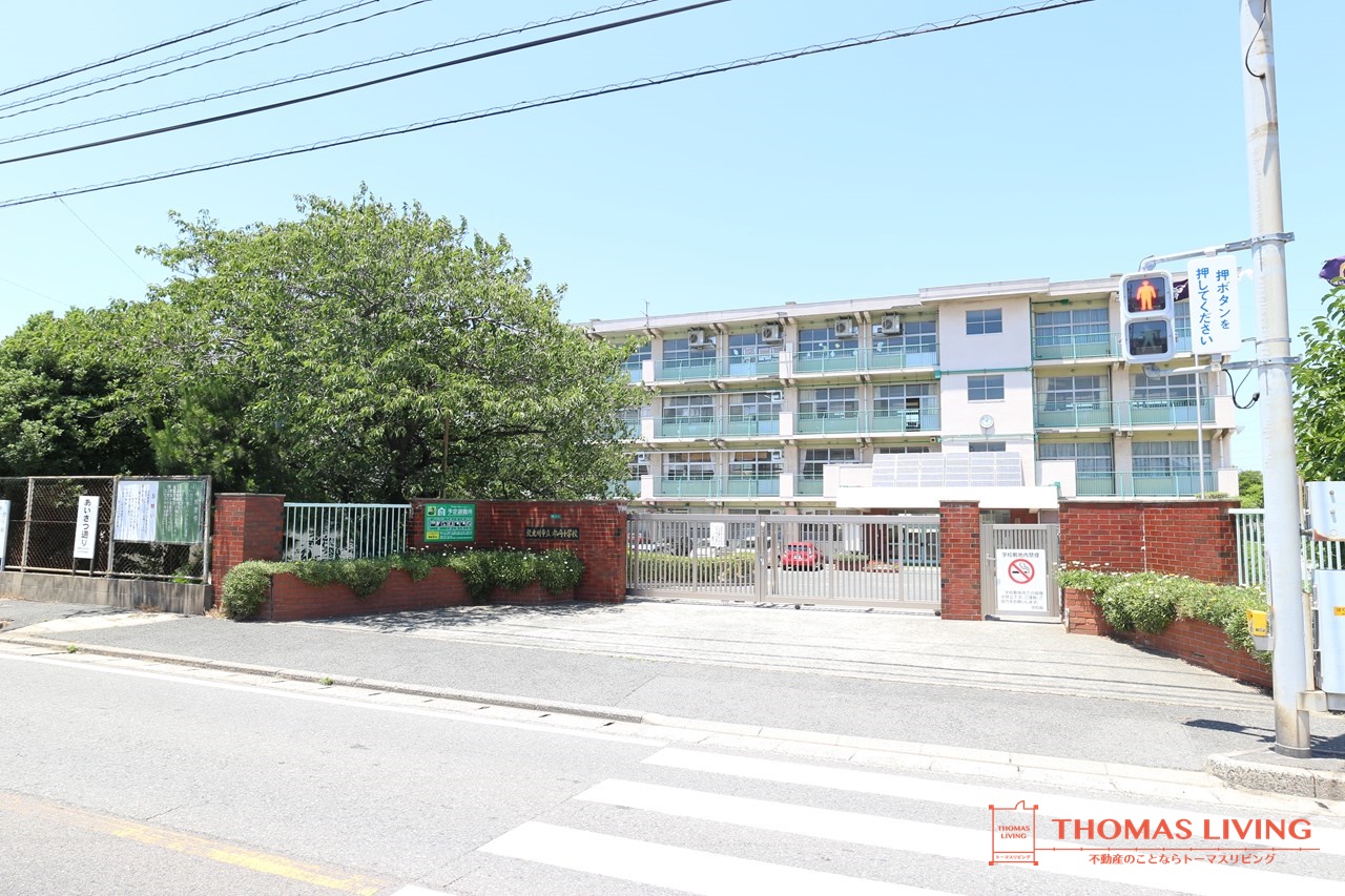 セジュール原町Ⅵ 北九州市立赤崎小学校