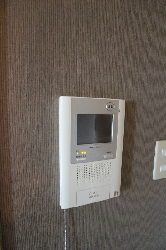 ルフォンド天神 来客確認が出来るTVモニターホンです。