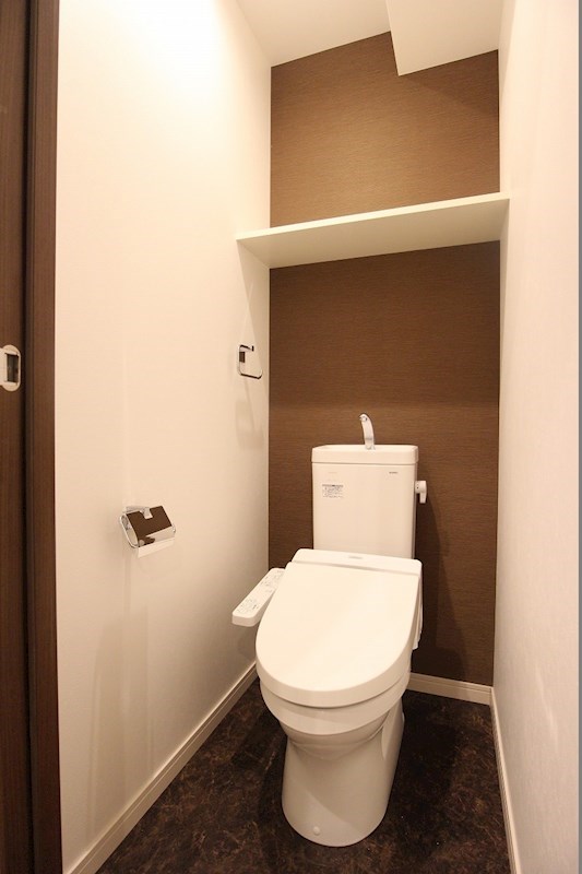 THE SQUARE Grand　Residence 温水洗浄便座付きです。