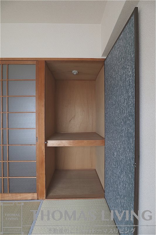 シャトレ中井  収納