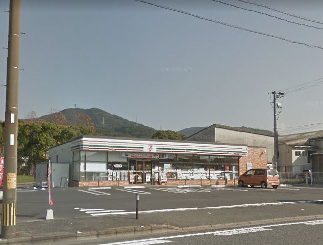 Vida,Valuge A棟 ｾﾌﾞﾝｲﾚﾌﾞﾝ 若松南二島2丁目店