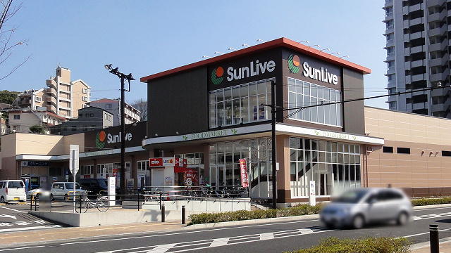 LEGEND KUROSAKIⅡ SunLive(ｻﾝﾘﾌﾞ) 黒崎店