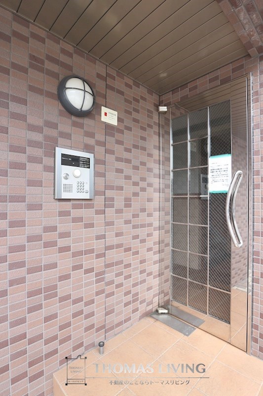 グランシャリオ東鳴水 オートロックで安心です。