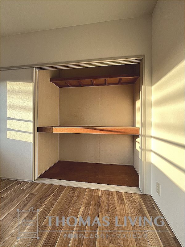 ベルクール B棟  収納