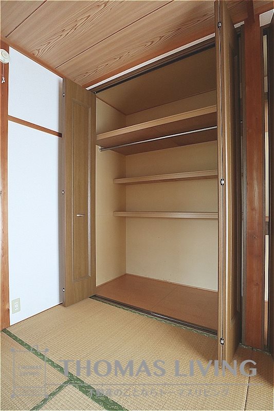 コーユー鷹見台 A棟 収納
