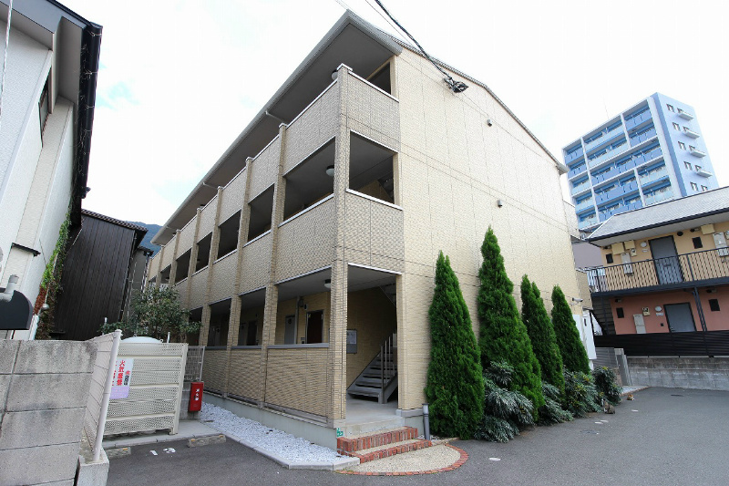 門司駅まで徒歩約3分の好立地物件です。