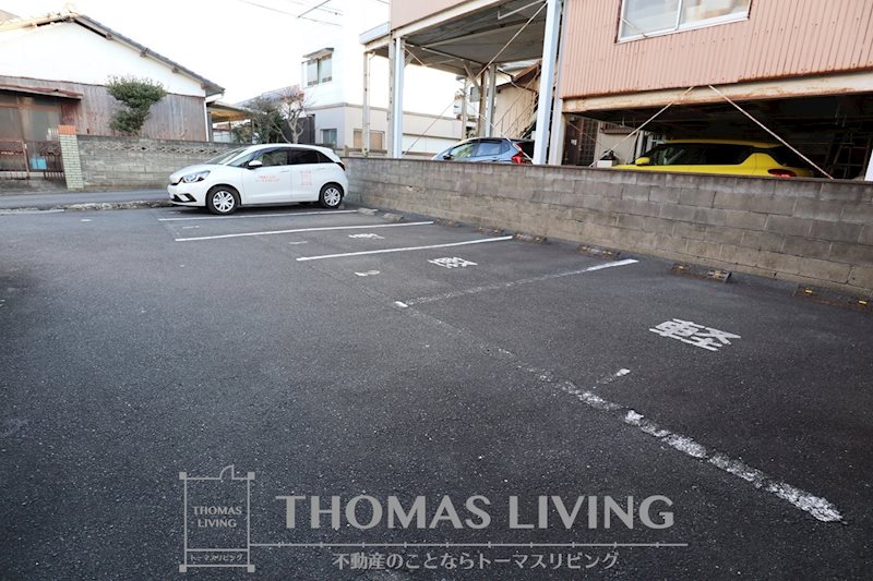 スプリングヒル 駐車場