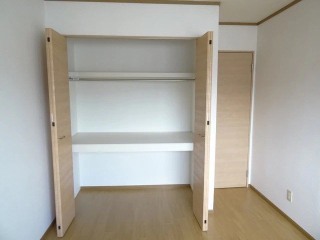 トレゾール野面 収納