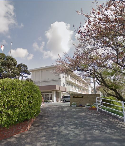 福岡県北九州市八幡東区槻田２丁目 北九州市立高見中学校