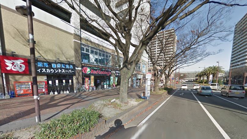 ウイングス八幡駅前 ﾚｯﾄﾞｷｬﾍﾞﾂ 八幡駅前店