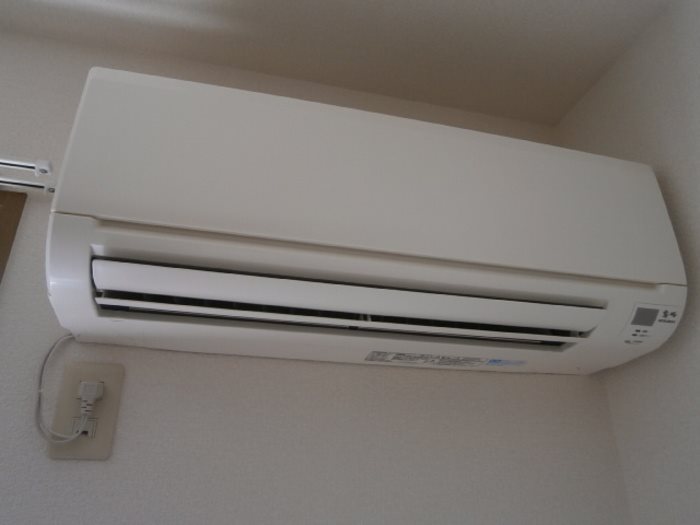 ラーク福江　A棟 ※別号室の写真です。エアコン付です。