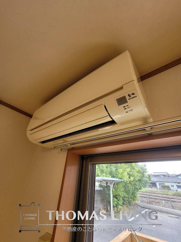 ウェルカーサ陣原 エアコン付きです。