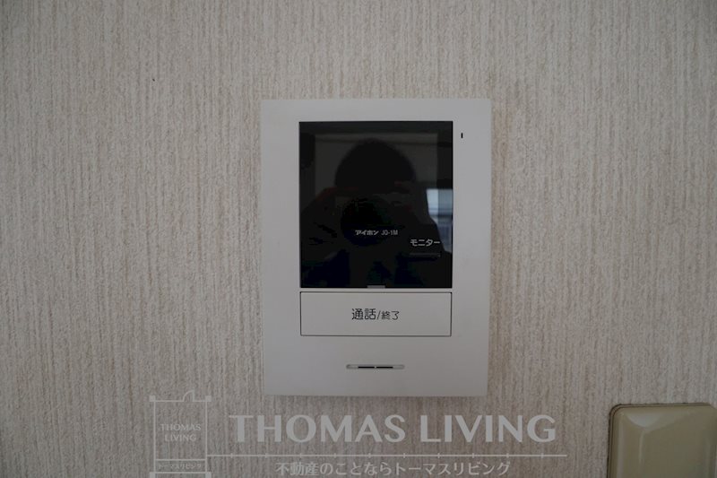 グランドソレーユⅣ モニター付きインターホンです。