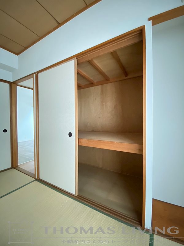 エクセレンス三萩野 収納