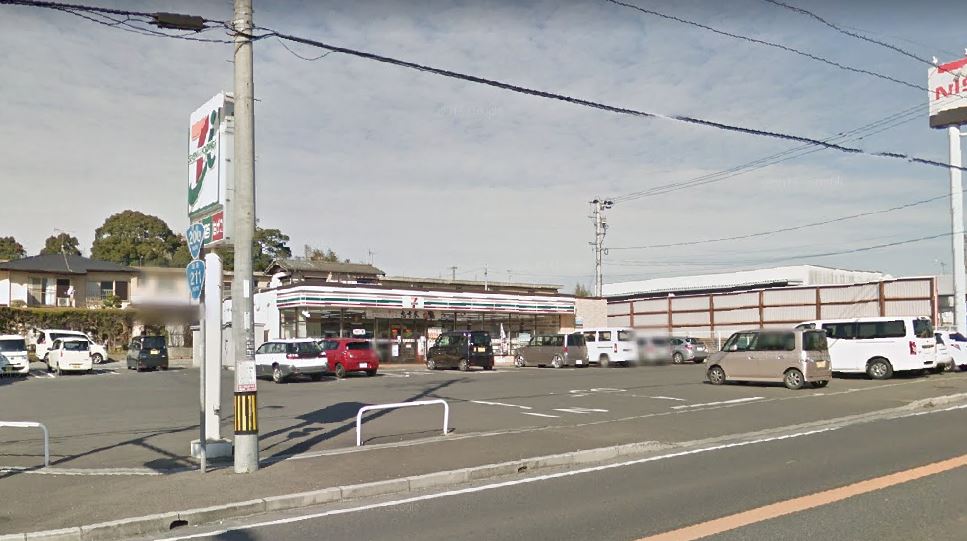 ブリーゼⅣ ｾﾌﾞﾝｲﾚﾌﾞﾝ 八幡楠橋南1丁目店