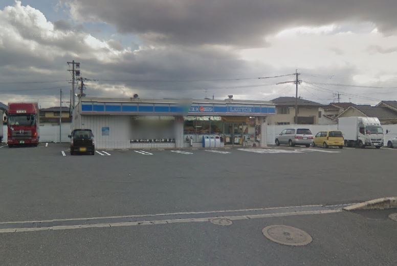 サンセジュール ﾛｰｿﾝ 八幡楠橋南店