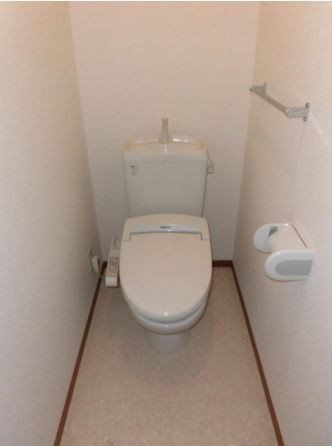 サンクラーズメゾンB棟  トイレ