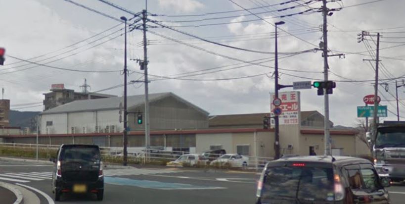 メゾン・ボー　E棟 ﾙﾐｴｰﾙ 遠賀店