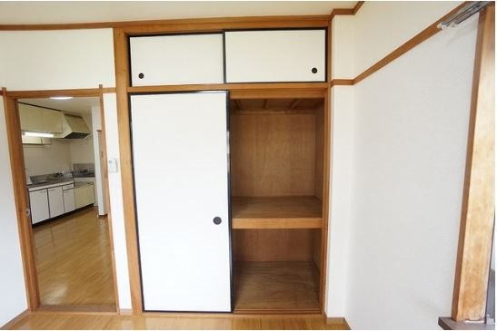 シャルダンⅡ 収納