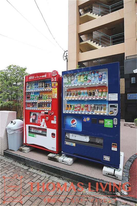 ダイナコートピア黒崎Ⅱ 自動販売機があります。