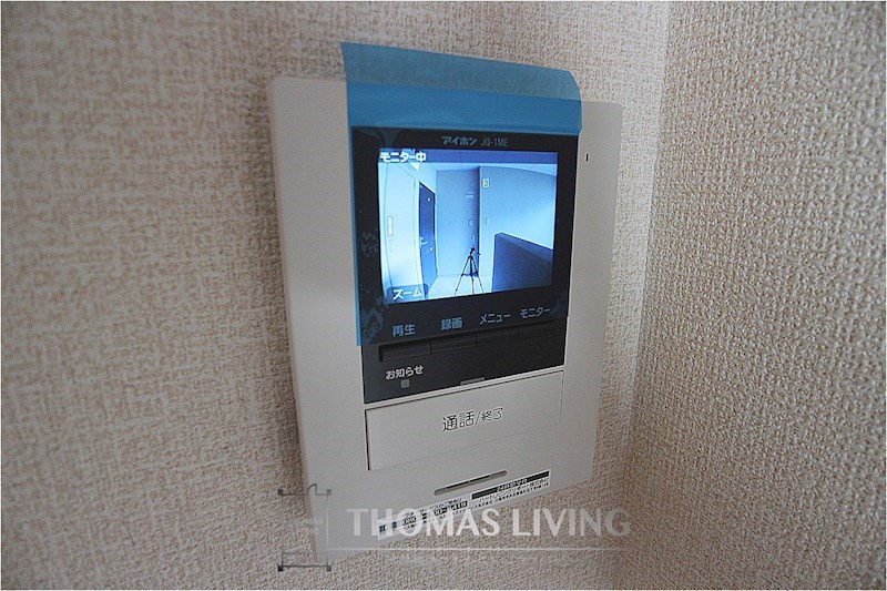 KAKU BLD 来客者が確認出来るモニター付きインターホン。
