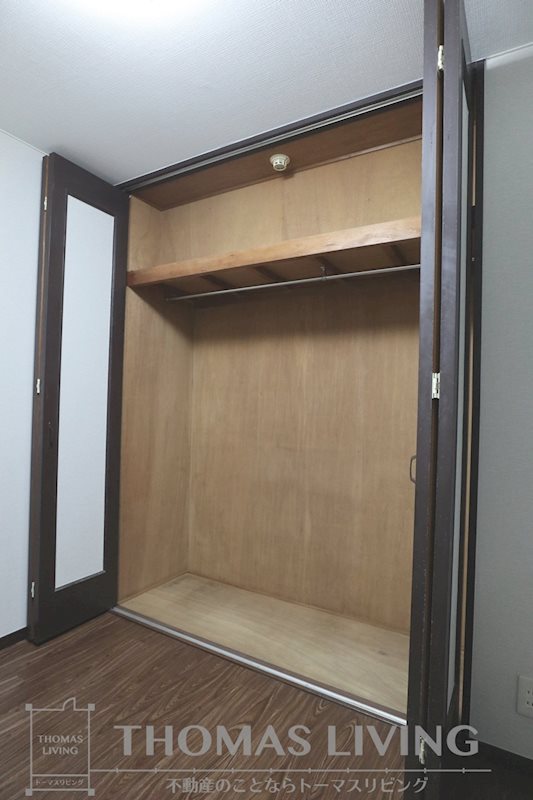 福岡県北九州市戸畑区千防１丁目 洋室収納