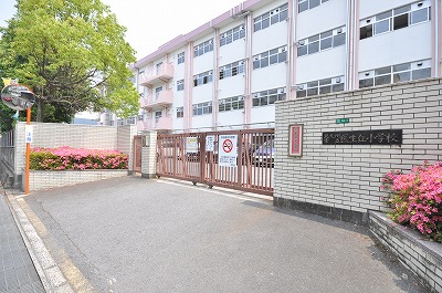 MDI SERENO JIYUGAOKA 北九州市立医生丘小学校