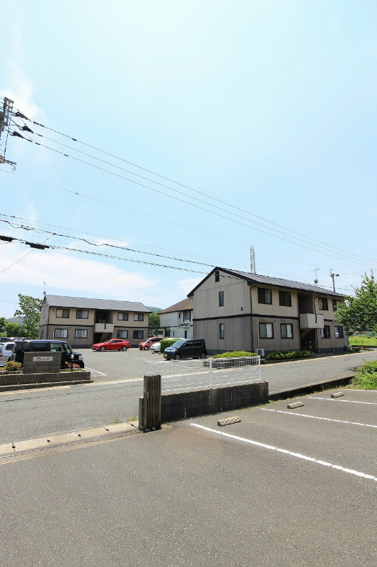 セジュール彩　D棟 全体右側