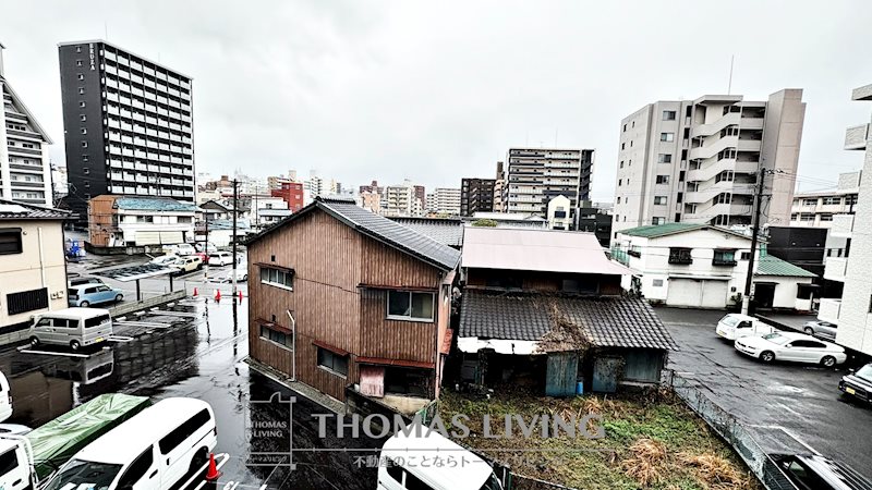 M the be KOKURA Entrada 眺望