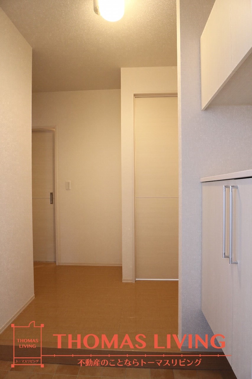 サンタ・アンジェリ 玄関