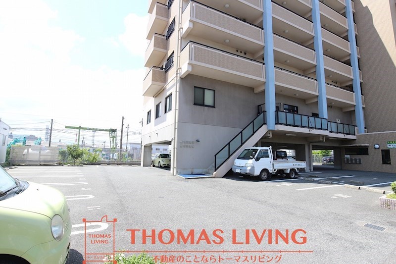 第4晴和ビル 駐車場