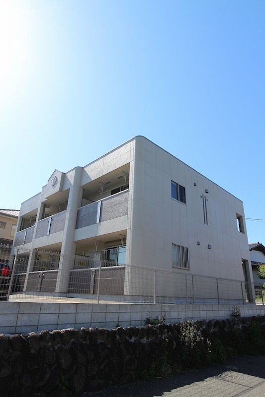 ＢＭ　ＧＡＲＤＥＮ  外観